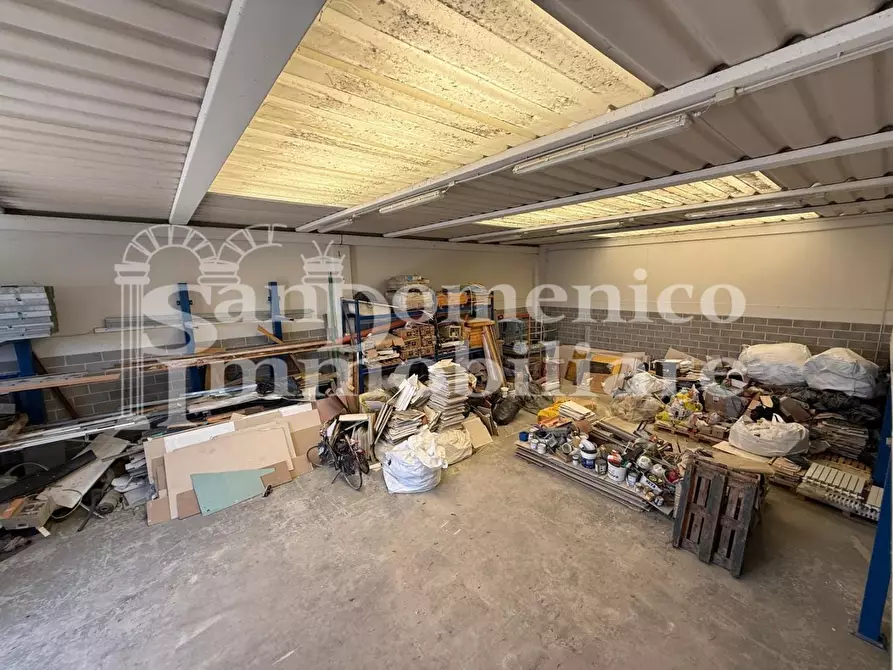 Immagine 11 di Attività artigianale in vendita  a Pisa