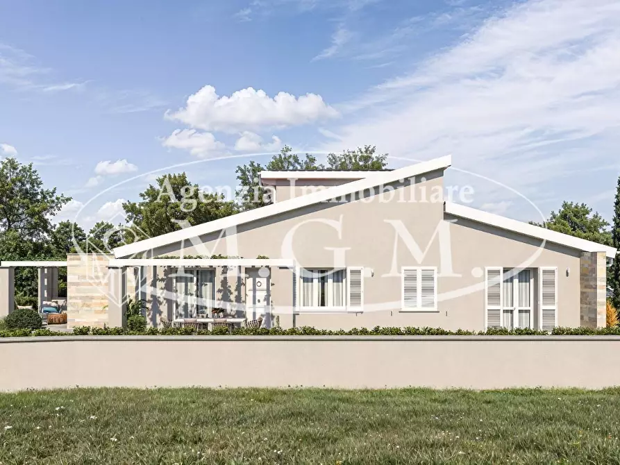 Immagine 15 di Villa in vendita  a Calcinaia