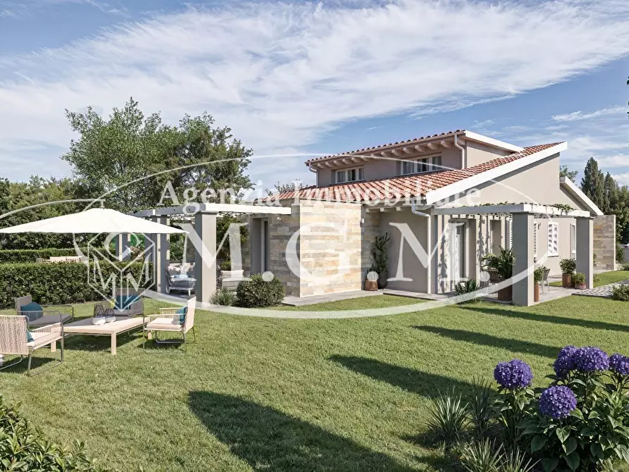 Immagine 14 di Villa in vendita  a Calcinaia