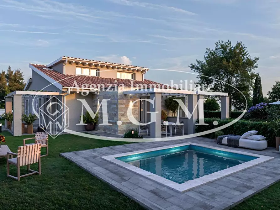 Immagine 15 di Villa in vendita  a Calcinaia