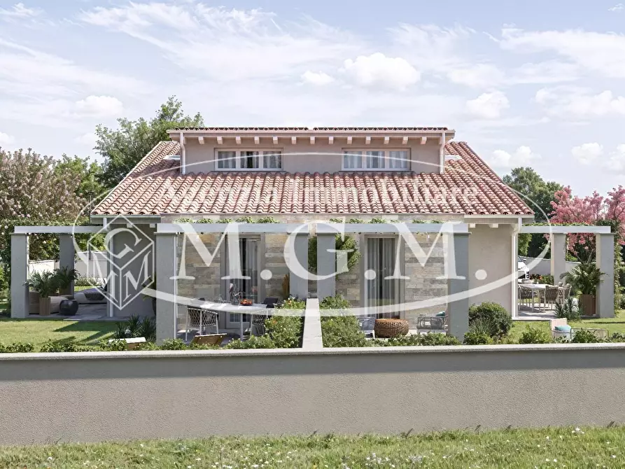 Immagine 8 di Villa in vendita  a Calcinaia