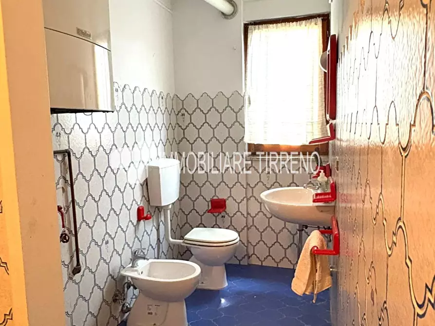 Immagine 20 di Appartamento in vendita  a Massa