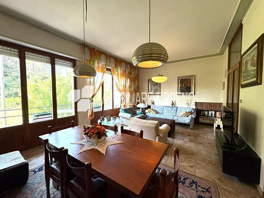 Immagine 3 di Appartamento in vendita  a Massa