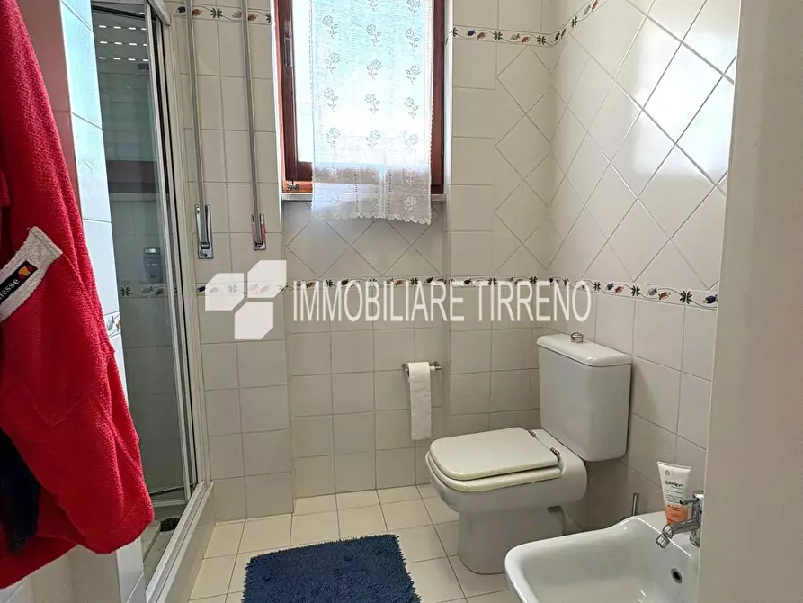 Immagine 29 di Appartamento in vendita  a Massa