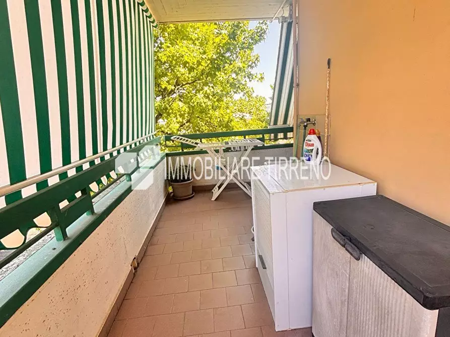 Immagine 15 di Appartamento in vendita  a Massa