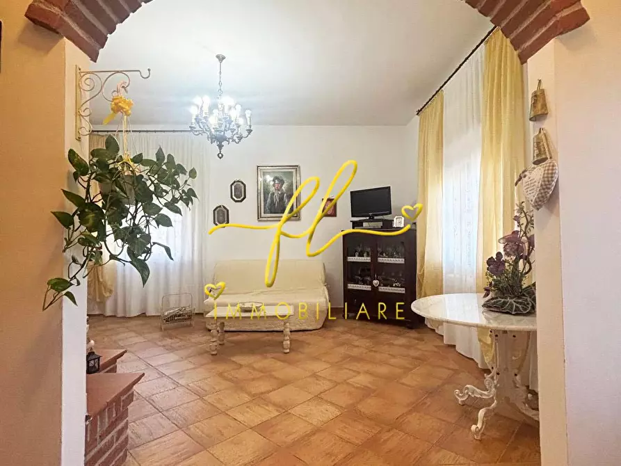 Immagine 16 di Villa in vendita  a Rosignano Marittimo