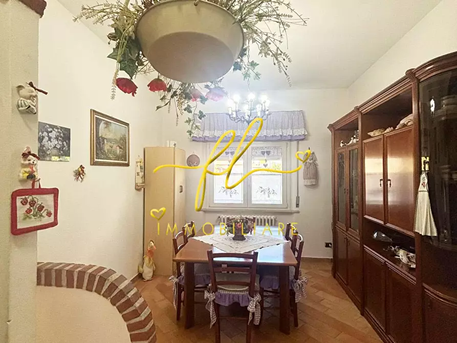 Immagine 12 di Villa in vendita  a Rosignano Marittimo