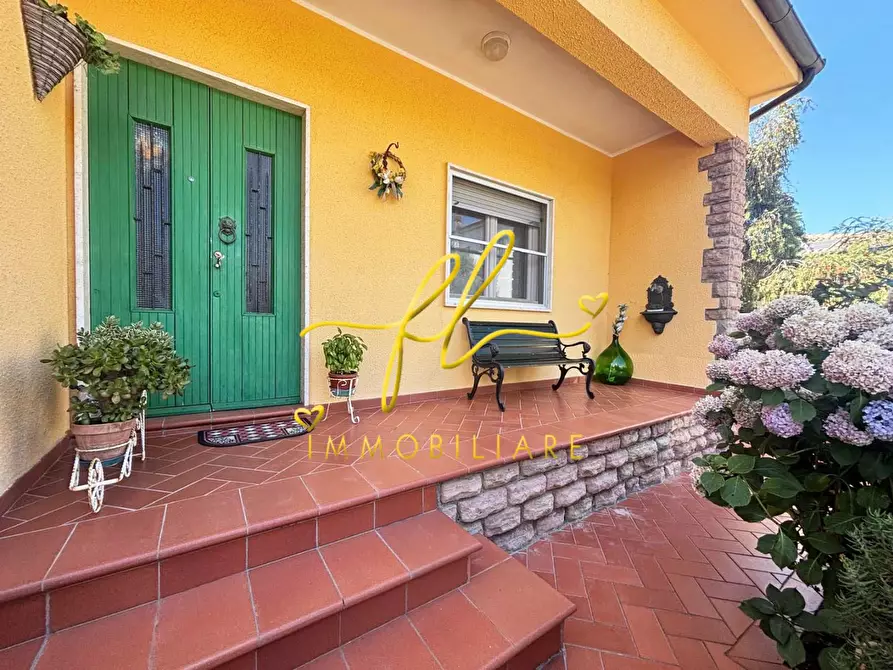 Immagine 24 di Villa in vendita  a Rosignano Marittimo