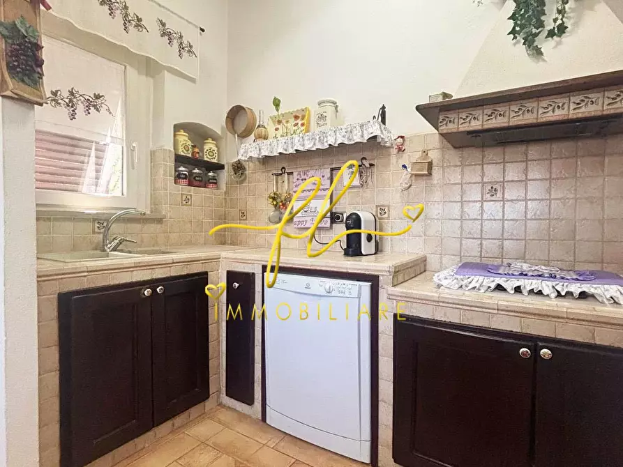 Immagine 15 di Villa in vendita  a Rosignano Marittimo