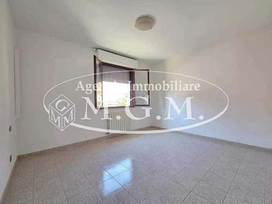 Immagine 6 di Appartamento in vendita  a Santa Maria A Monte