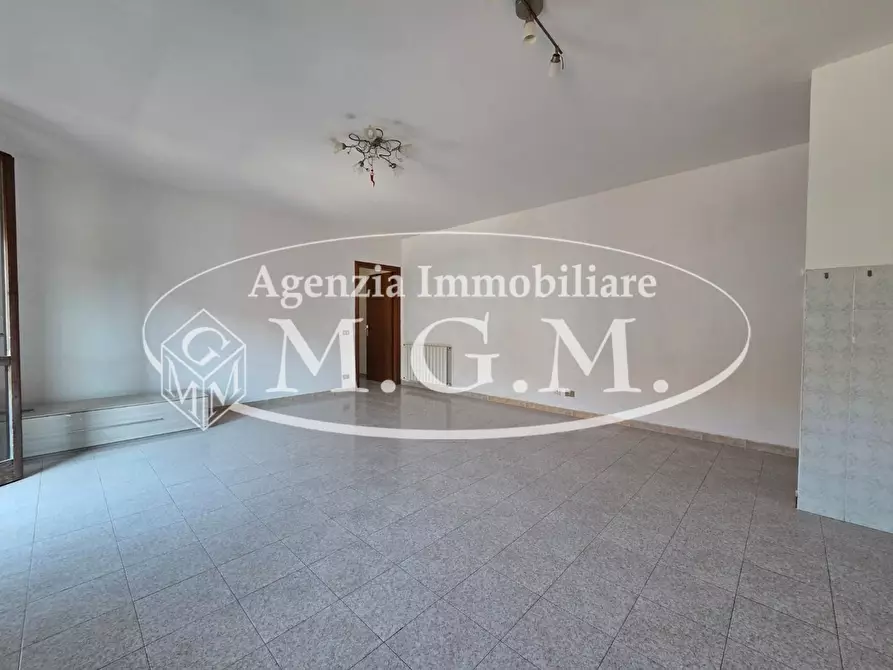 Immagine 2 di Appartamento in vendita  a Santa Maria A Monte