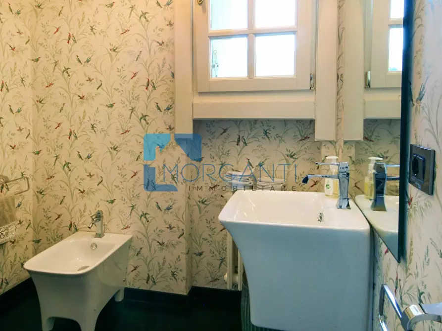 Immagine 31 di Villa in vendita  a Pietrasanta