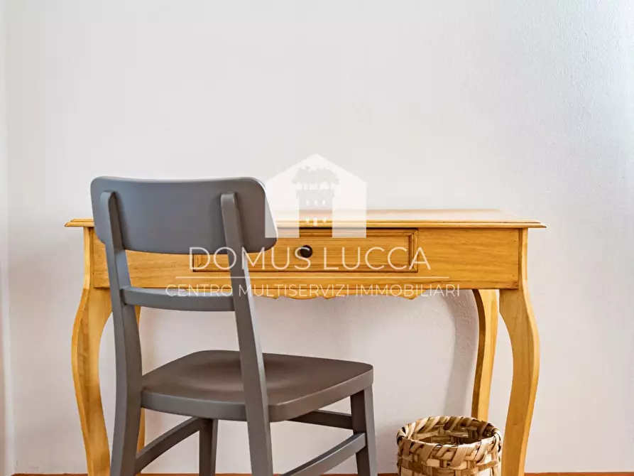 Immagine 36 di Casa colonica in vendita  a Capannori