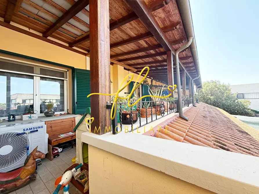 Immagine 24 di Appartamento in vendita  a Cecina