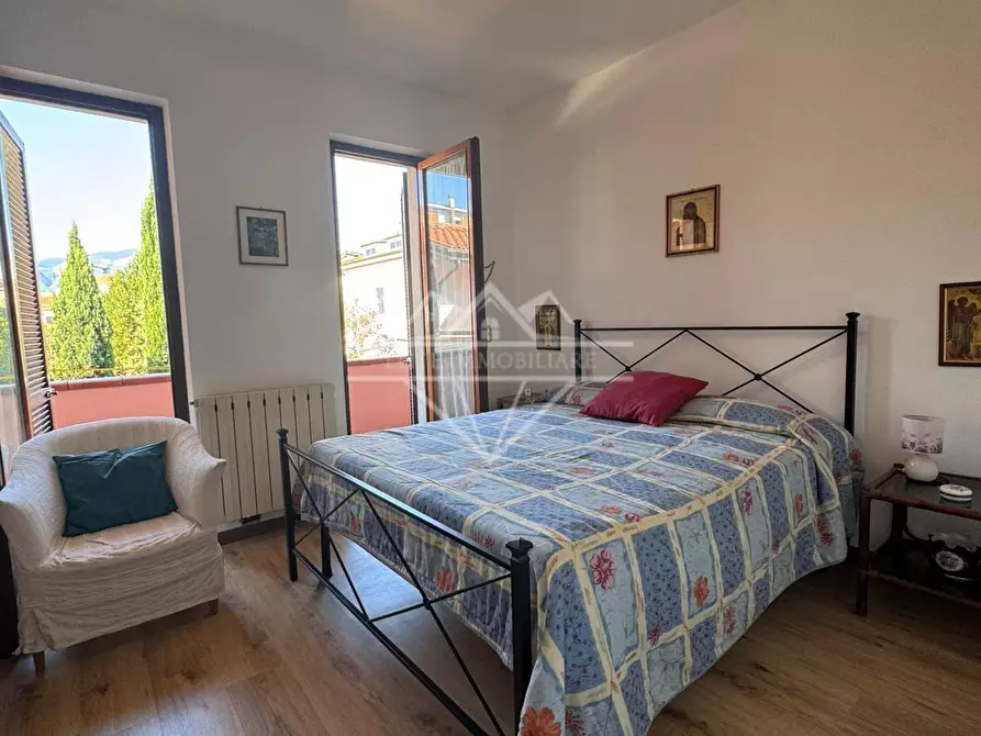 Immagine 16 di Villetta a schiera in vendita  a Carrara