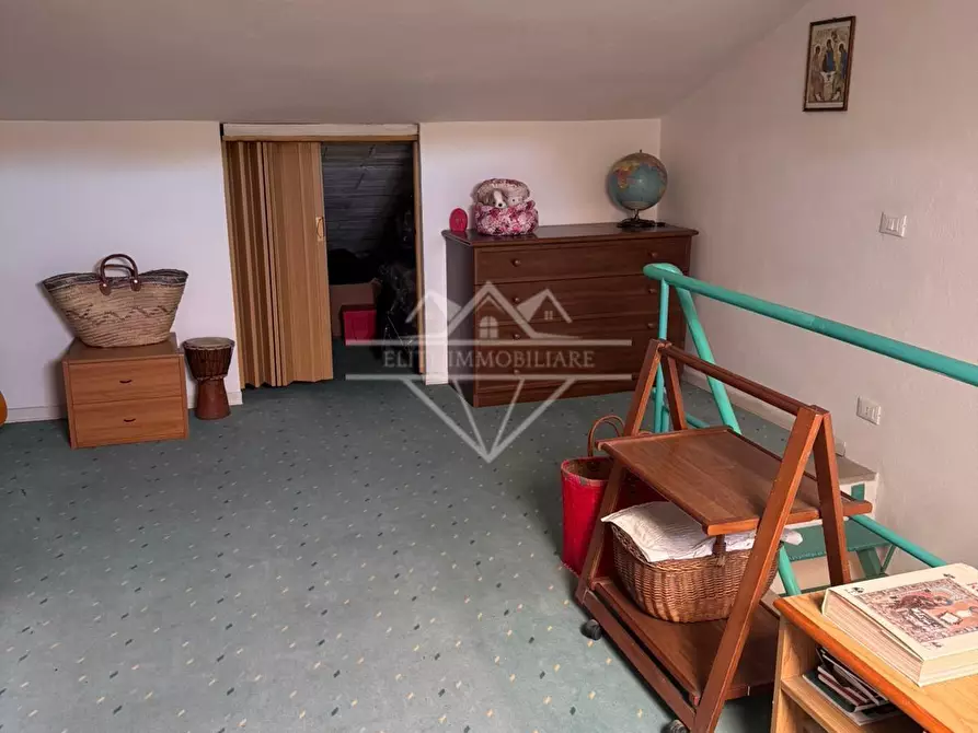 Immagine 31 di Villetta a schiera in vendita  a Carrara