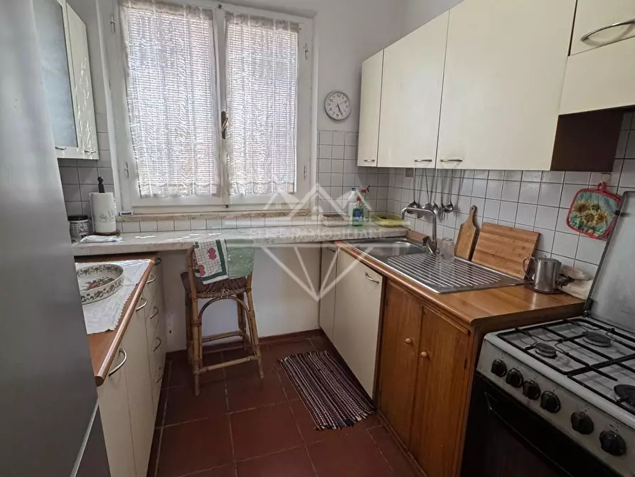 Immagine 9 di Villetta a schiera in vendita  a Carrara