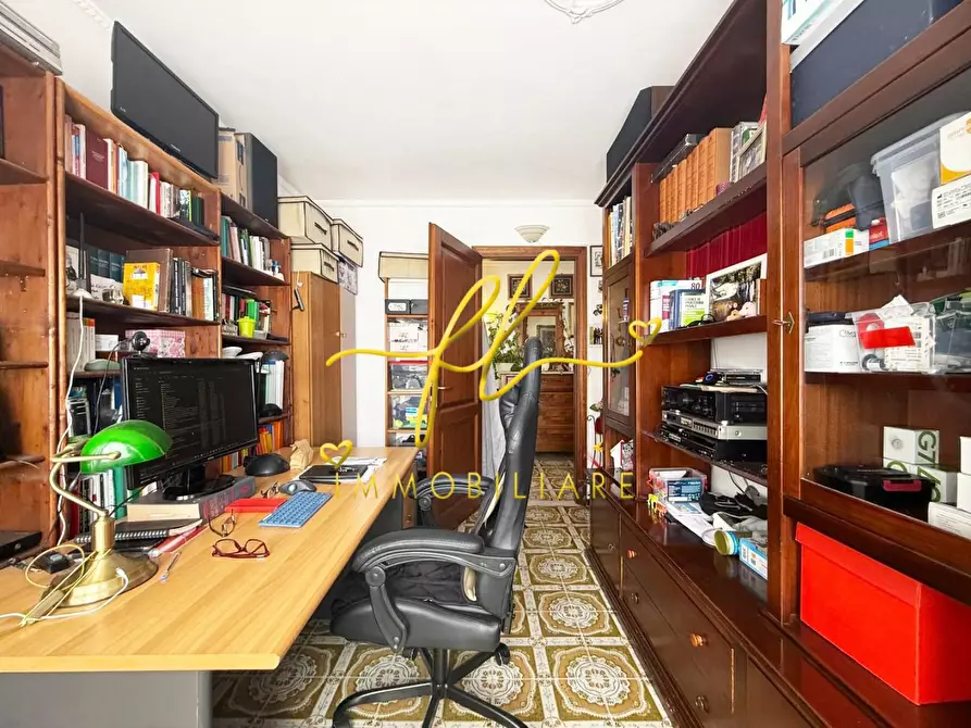 Immagine 8 di Appartamento in vendita  a Cecina