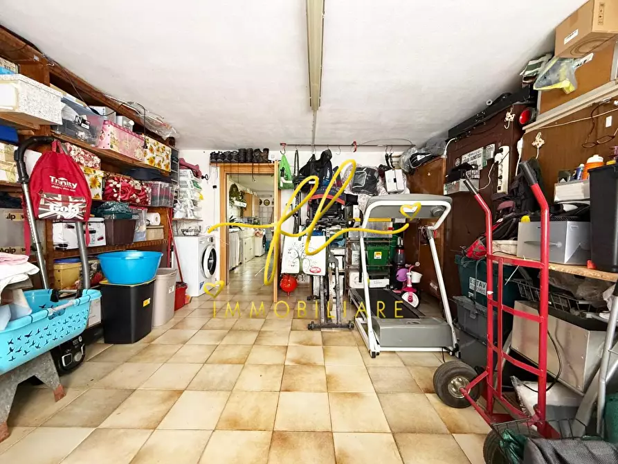 Immagine 25 di Appartamento in vendita  a Cecina