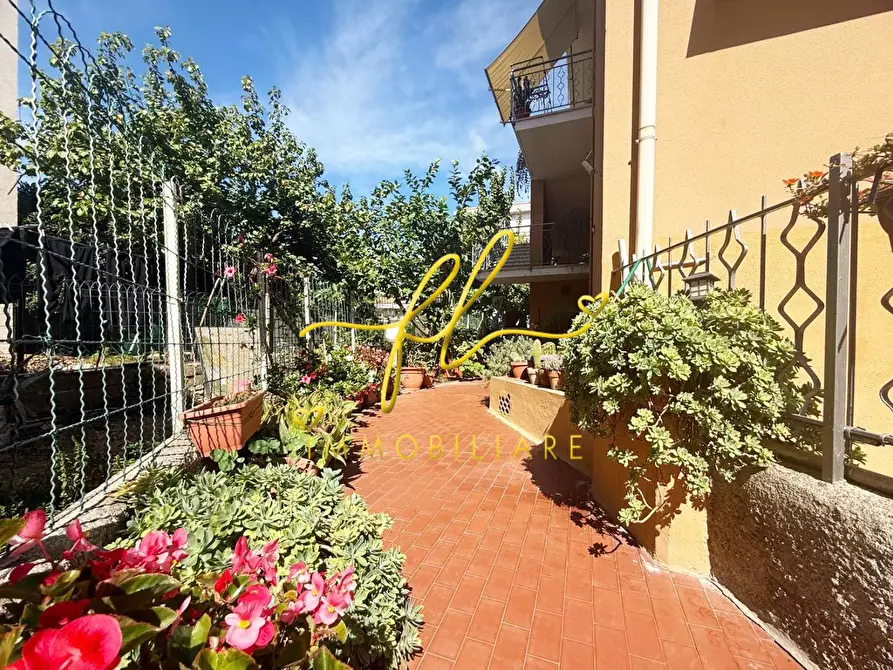 Immagine 22 di Appartamento in vendita  a Cecina