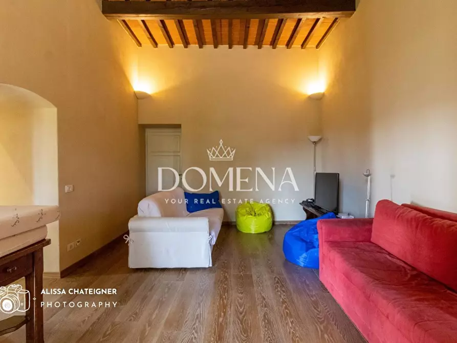 Immagine 28 di Villa in vendita  a Siena