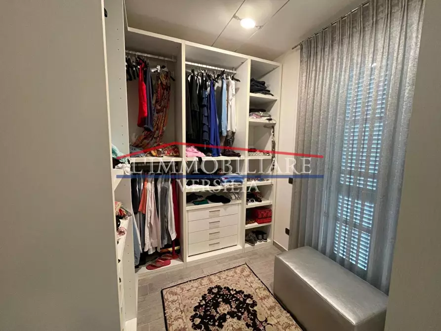 Immagine 43 di Casa bifamiliare in vendita  a Montignoso