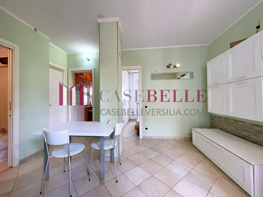 Immagine 3 di Appartamento in vendita  a Camaiore