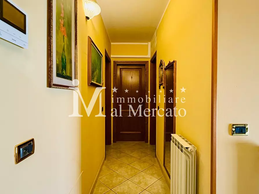 Immagine 42 di Villa in vendita  a Viareggio