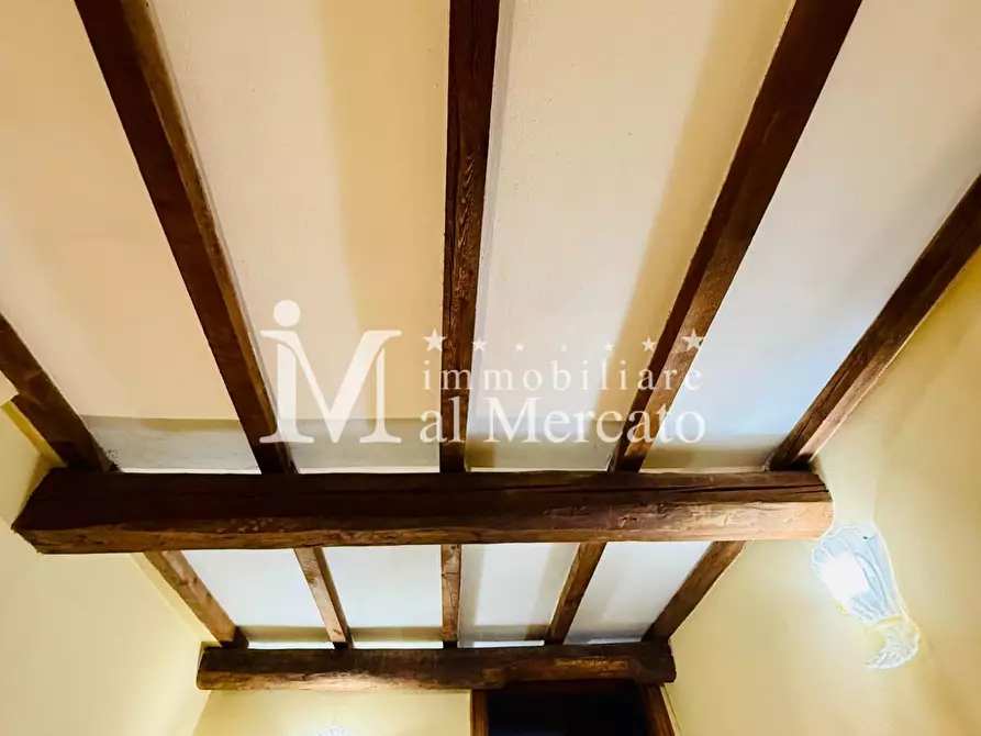 Immagine 52 di Villa in vendita  a Viareggio