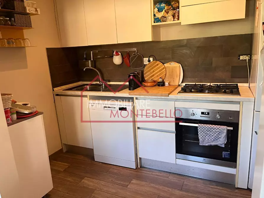 Immagine 3 di Appartamento in vendita  a Massarosa