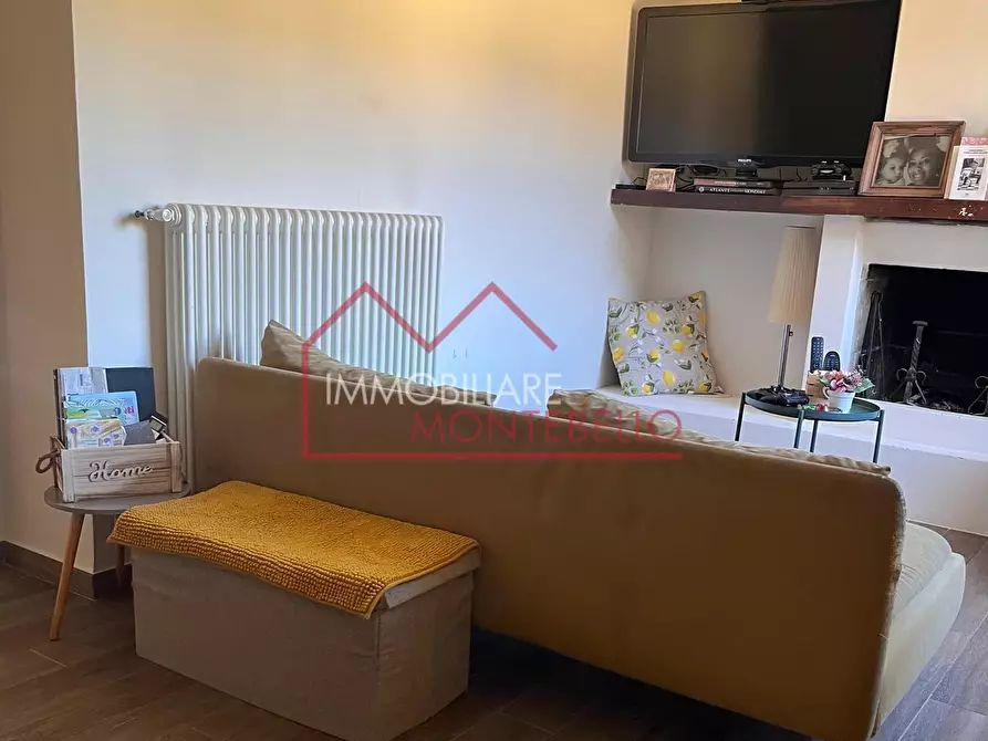 Immagine 21 di Appartamento in vendita  a Massarosa