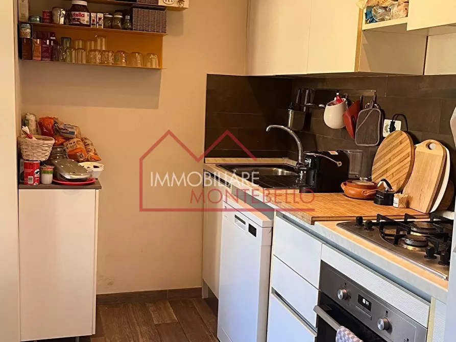 Immagine 2 di Appartamento in vendita  a Massarosa