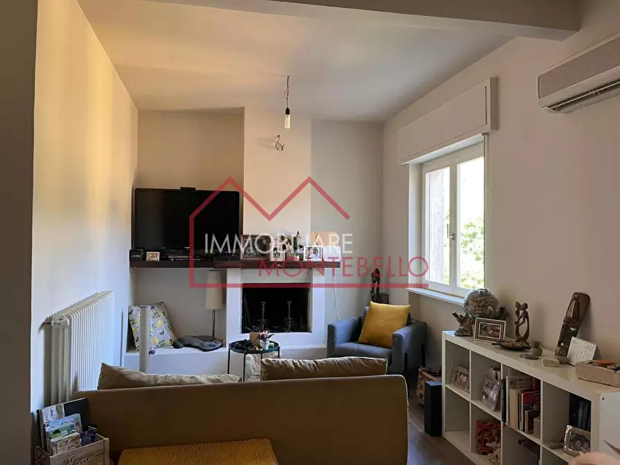 Immagine 10 di Appartamento in vendita  a Massarosa