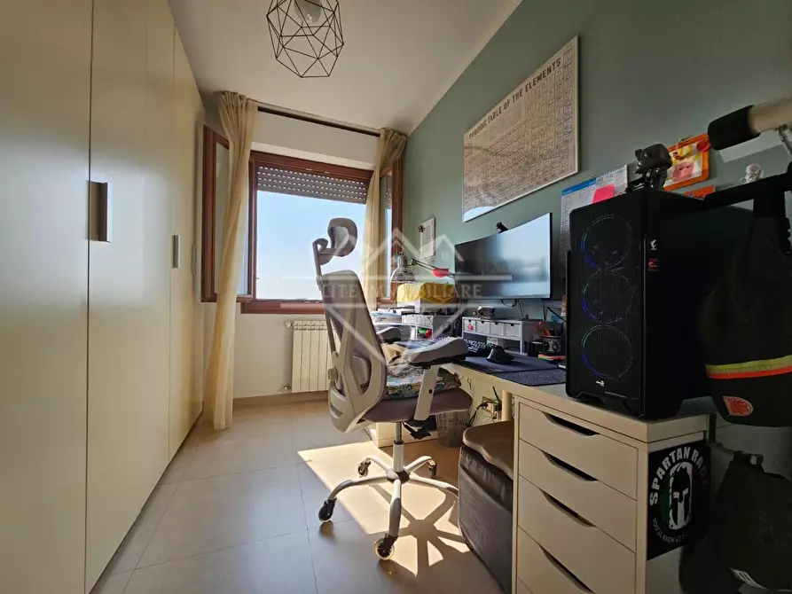 Immagine 25 di Appartamento in vendita  a Carrara