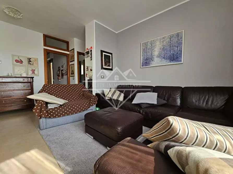 Immagine 6 di Appartamento in vendita  a Carrara