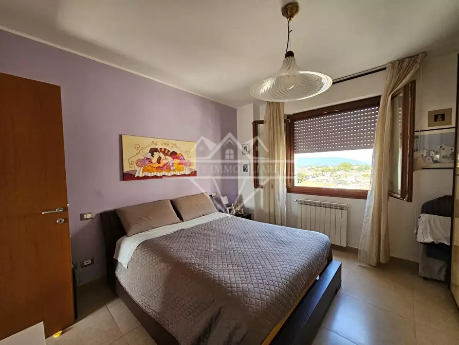 Immagine 19 di Appartamento in vendita  a Carrara