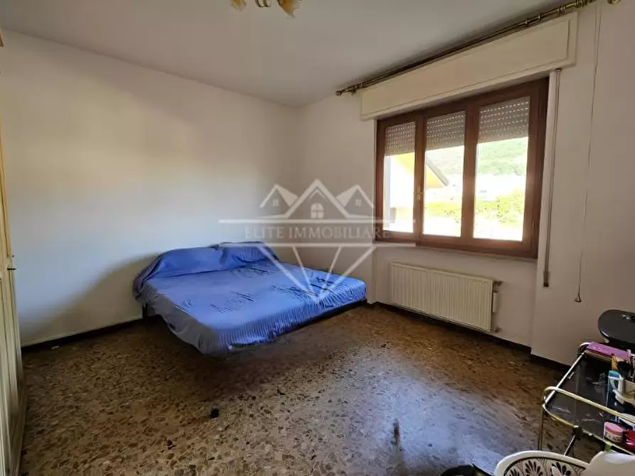 Immagine 6 di Appartamento in vendita  a Massa