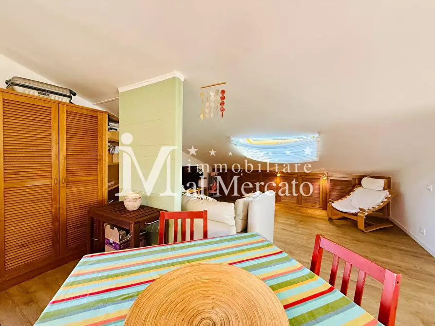 Immagine 36 di Appartamento in vendita  a Viareggio