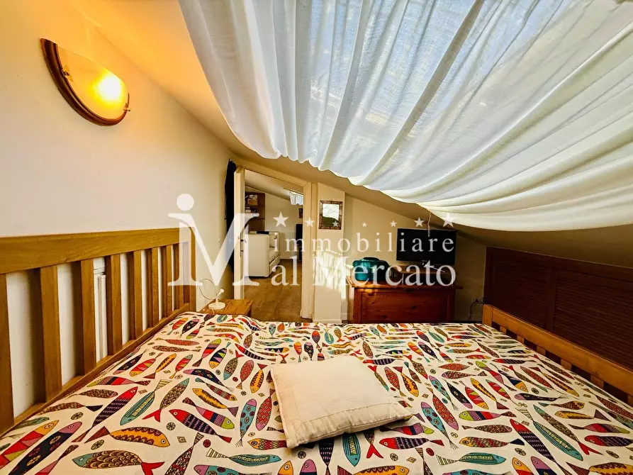 Immagine 19 di Appartamento in vendita  a Viareggio