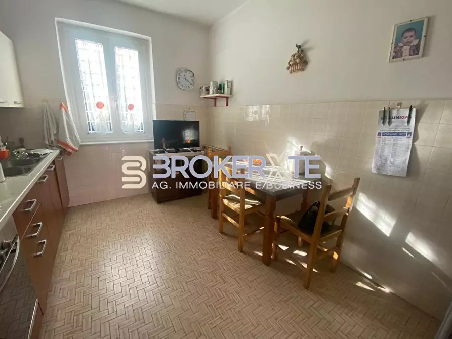 Immagine 19 di Casa indipendente in vendita  a Castelnuovo Magra