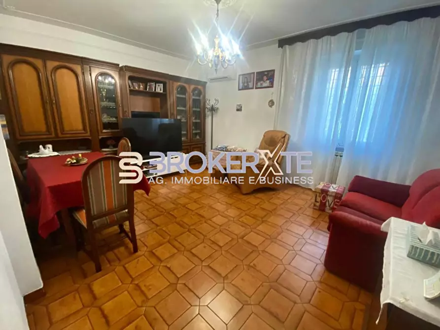 Immagine 3 di Casa indipendente in vendita  a Castelnuovo Magra