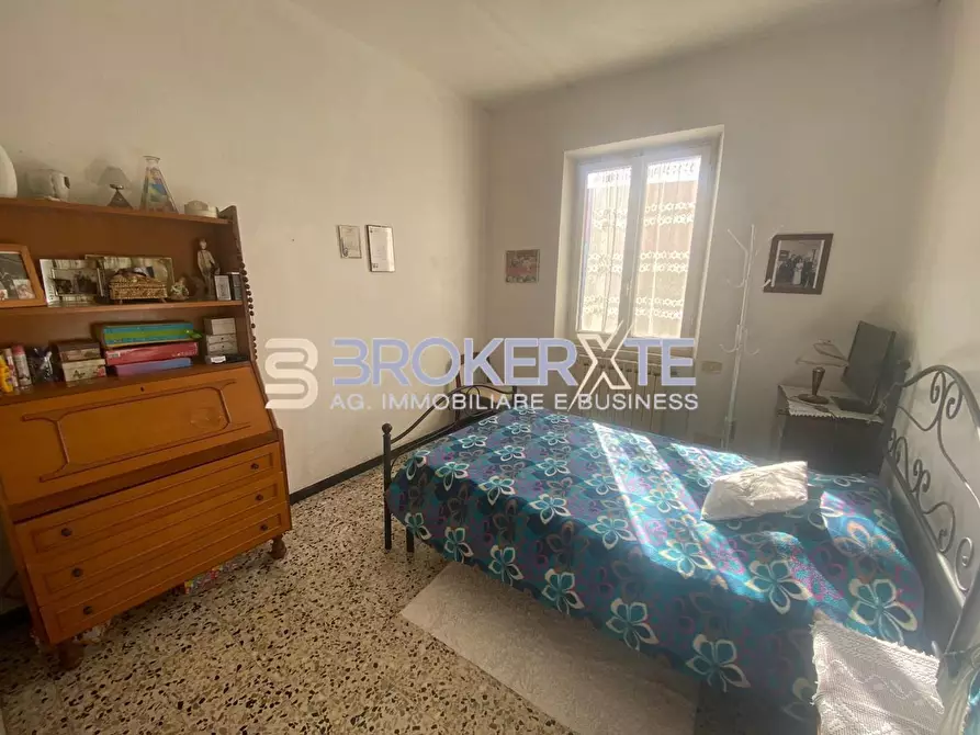 Immagine 4 di Casa indipendente in vendita  a Castelnuovo Magra
