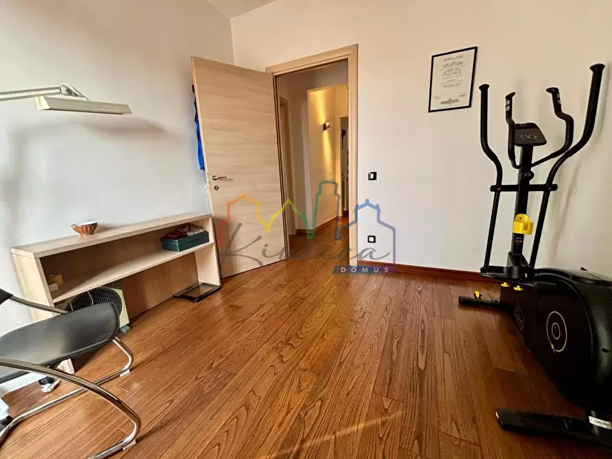 Immagine 14 di Appartamento in vendita  a Pisa