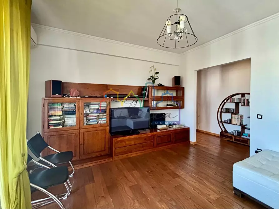 Immagine 9 di Appartamento in vendita  a Pisa