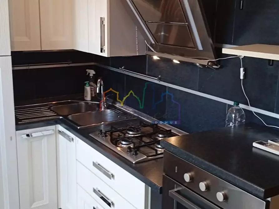 Immagine 4 di Appartamento in vendita  a Pisa