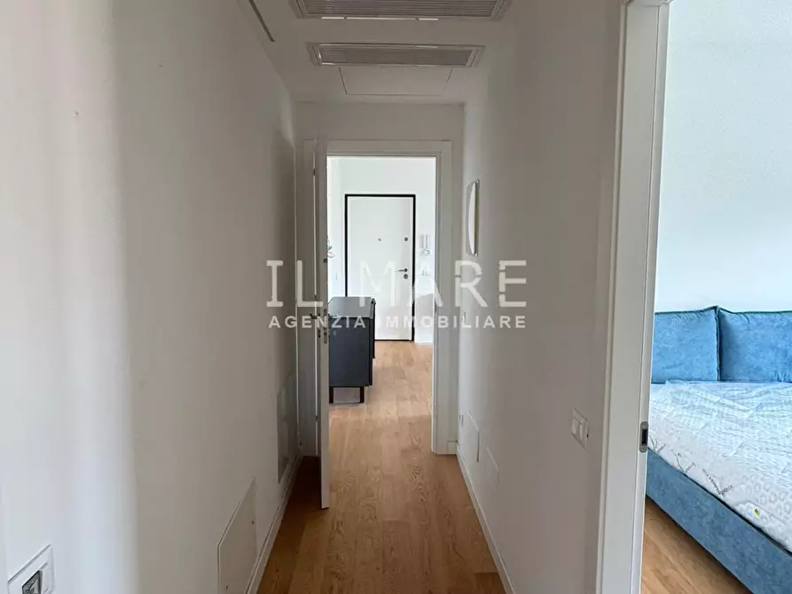 Immagine 12 di Appartamento in vendita  a Massa