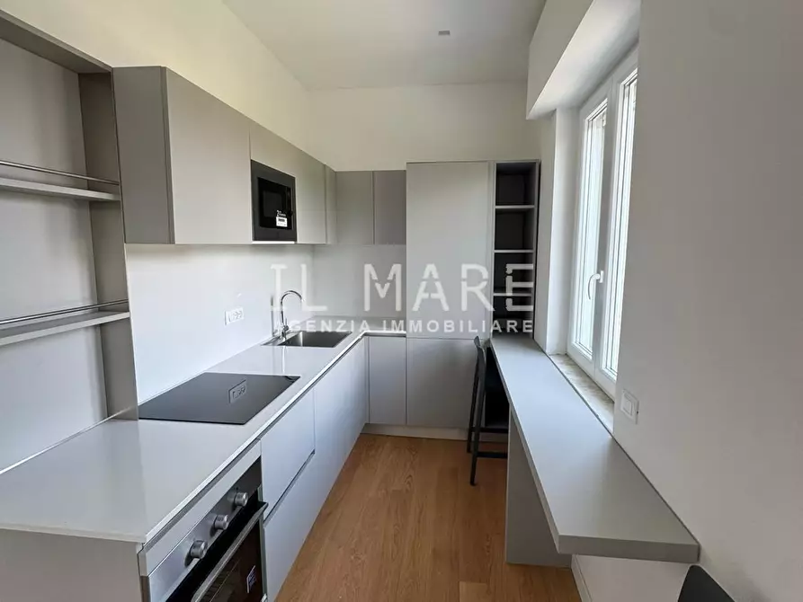 Immagine 7 di Appartamento in vendita  a Massa