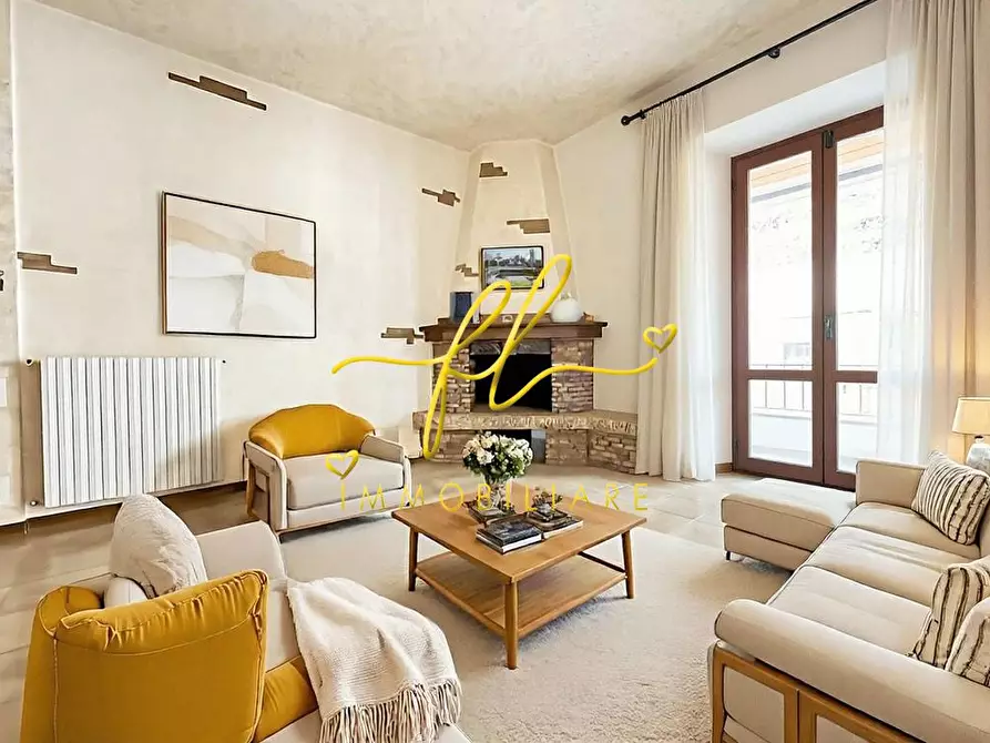 Immagine 1 di Appartamento in vendita  a Pomarance