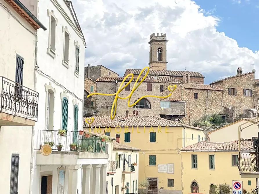 Immagine 22 di Appartamento in vendita  a Pomarance