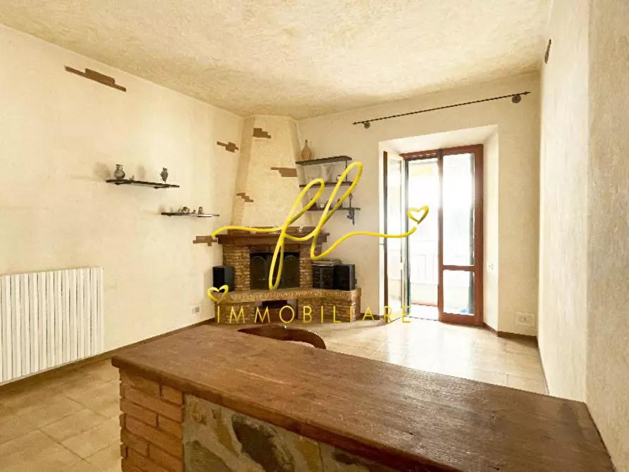 Immagine 3 di Appartamento in vendita  a Pomarance